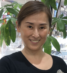 片側仁奈